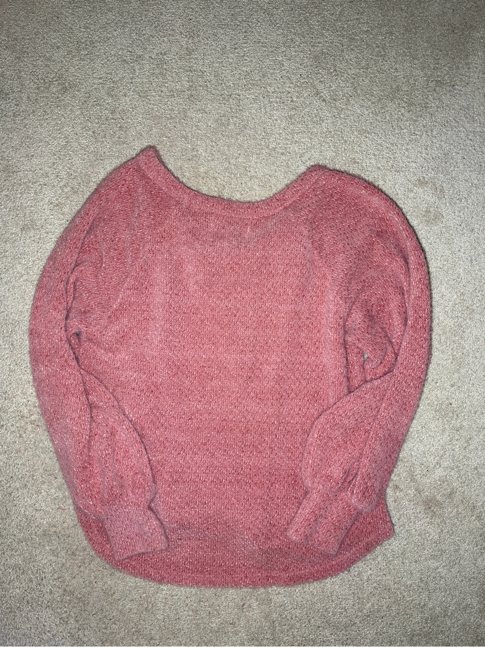 Hollister V-Neck Sweater in Pink Size Small Like New - Picture 2 of 4